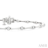 1/2 ctw Bamboo Internodes Round Cut Diamond Fashion Bracelet in 14K White Gold